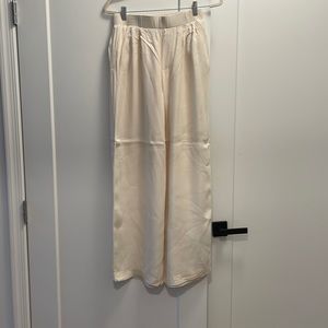 Cream flowy pants Zara